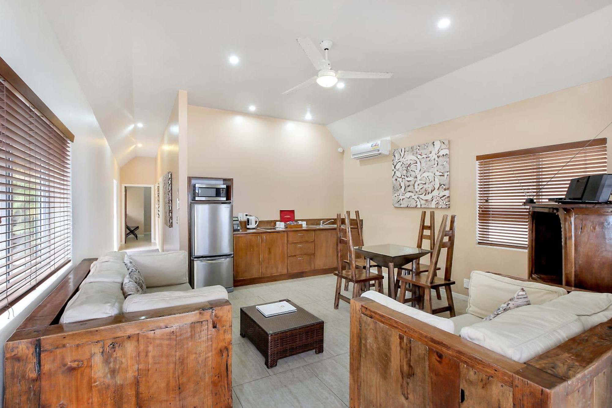 Crown Beach Resort & Spa (Adults Only) Rarotonga Exterior photo