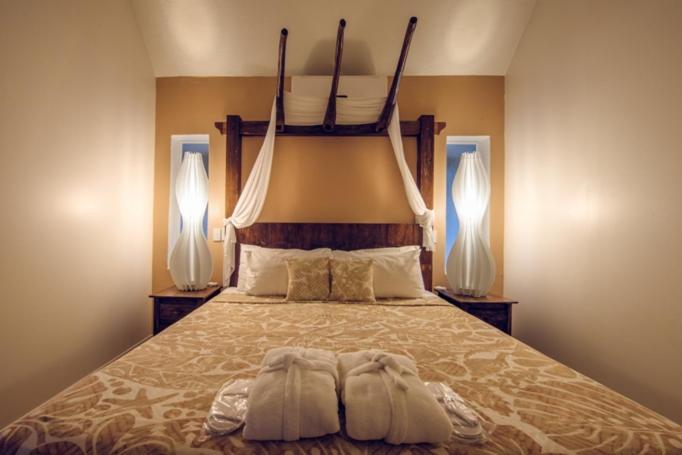 Crown Beach Resort & Spa (Adults Only) Rarotonga Exterior photo