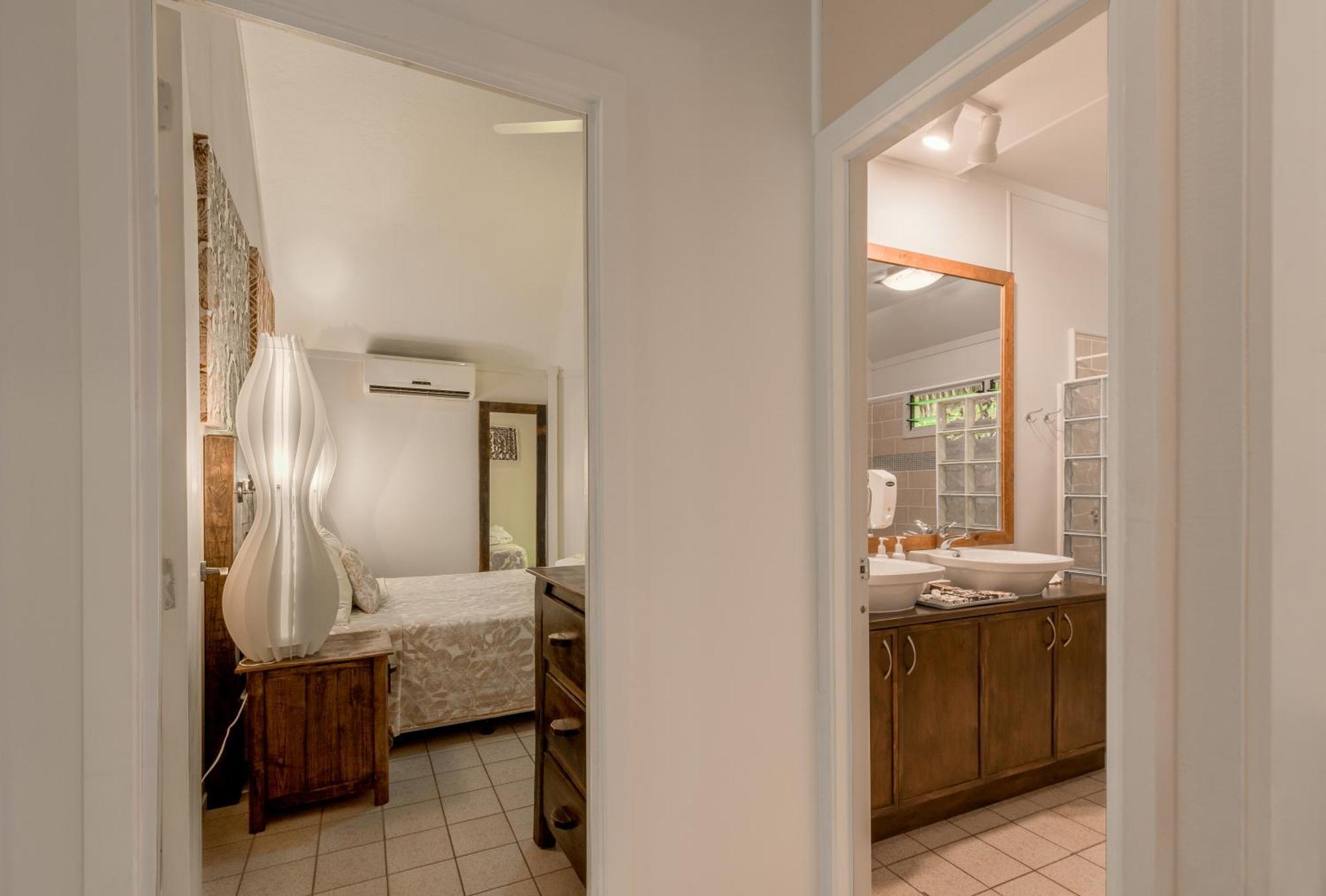 Crown Beach Resort & Spa (Adults Only) Rarotonga Exterior photo