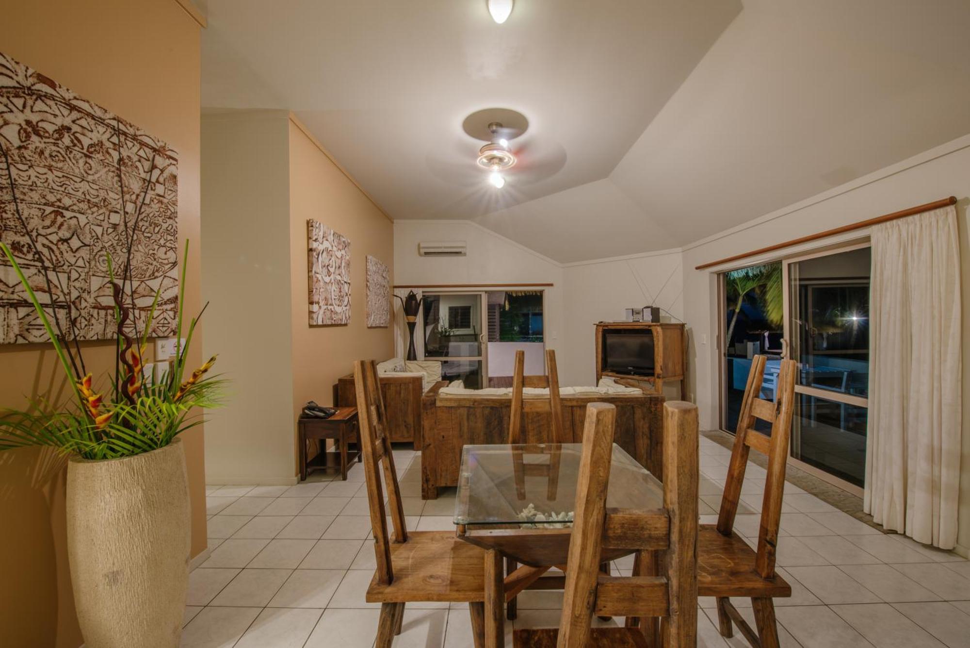Crown Beach Resort & Spa (Adults Only) Rarotonga Exterior photo